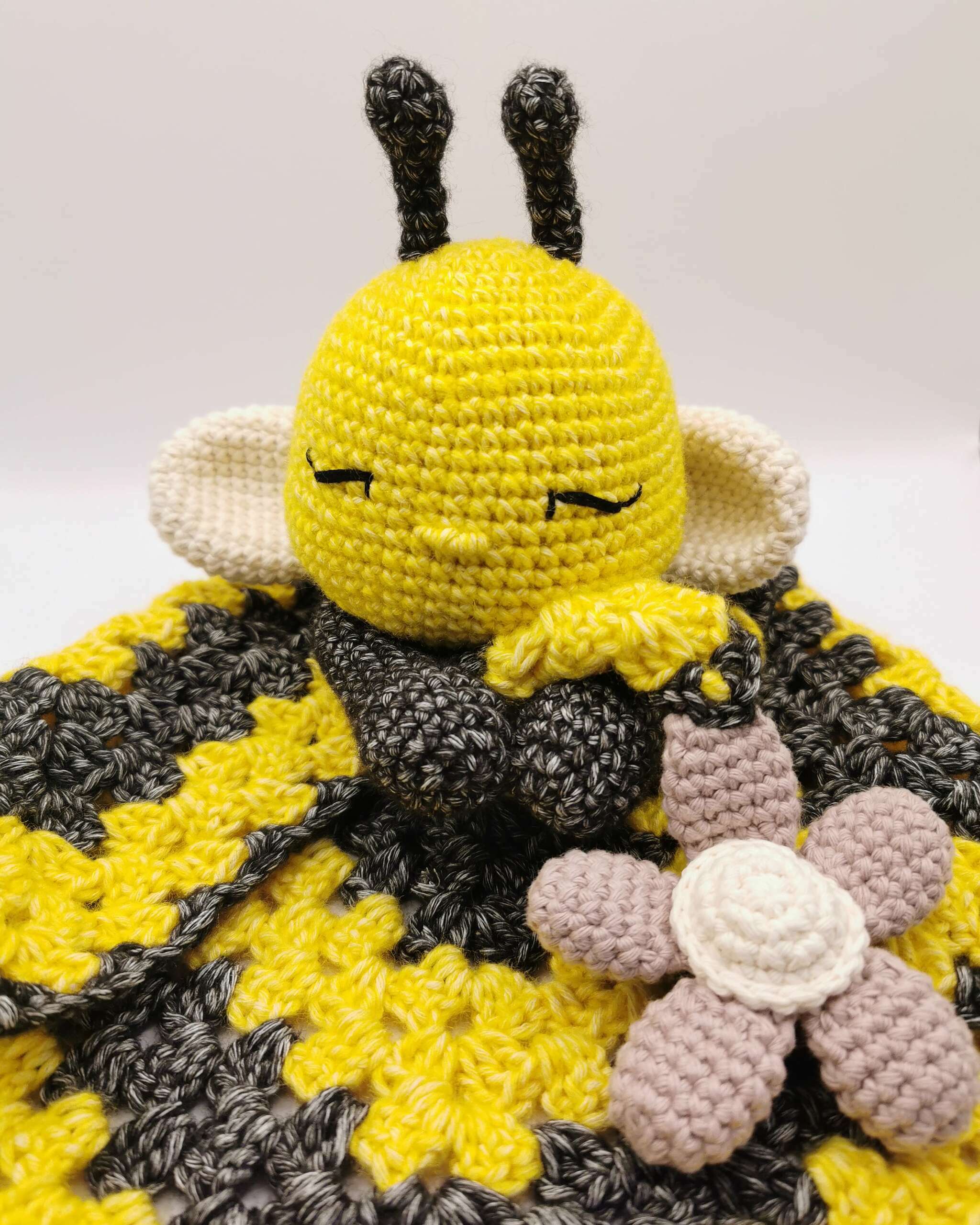 Bee Cuddly